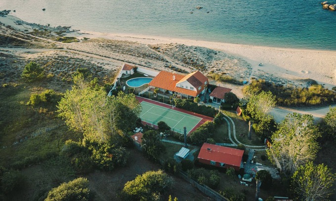 O Grove Villa | VILLA MAR DE AROSA, A PARADISE BY THE BEACH