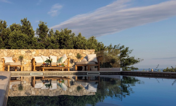 Orasac Villa | Villa Mar with beautiful views is a place of pure serenity and relaxation.