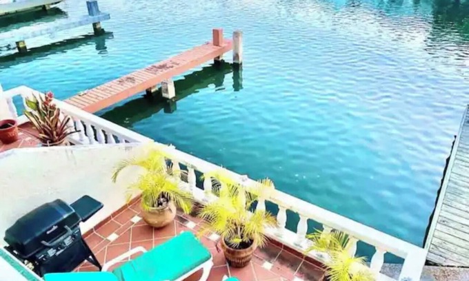 Jolly Harbour Villa | Villa Marietta
