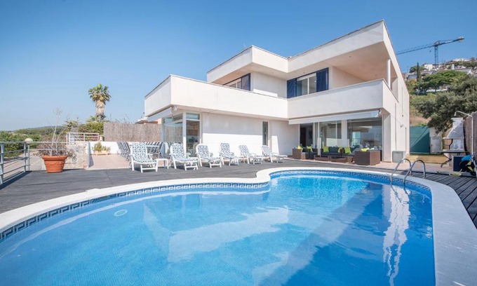 Sitges Villa | Villa Med