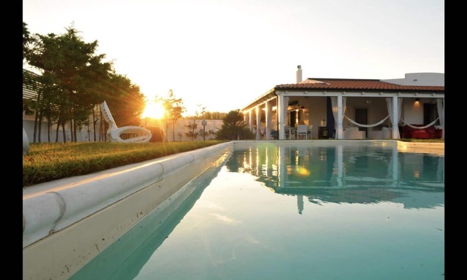 Vieste Villa | Villa Miami have private heated pool ,