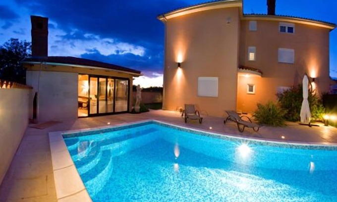 Fazana Apartment | Villa Mihaela - Suite A4 "More from the holidays - road bike and mountain bike tours"