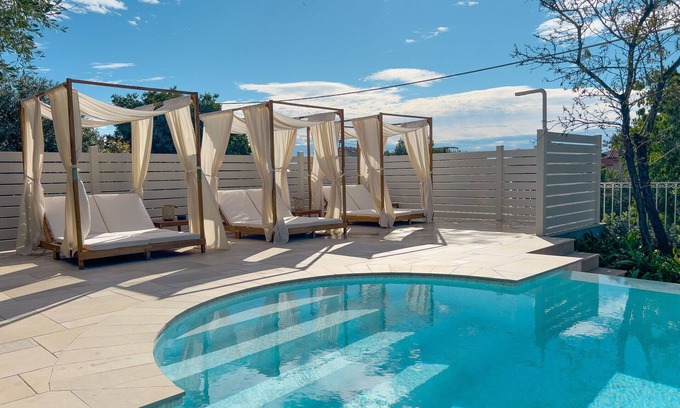 Diano Marina Villa | Villa Mimosa: exclusive use villa, garden, barbecue, 3 bedrooms and 3 bathrooms, max 8 people