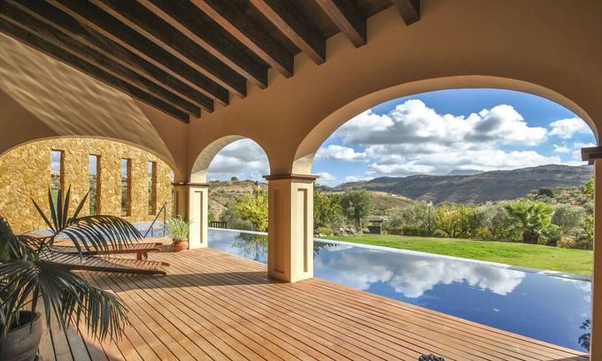 Antequera Villa | Villa Mirador del Torcal