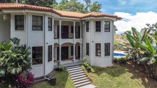 Camaronal Villa | Villa Montana