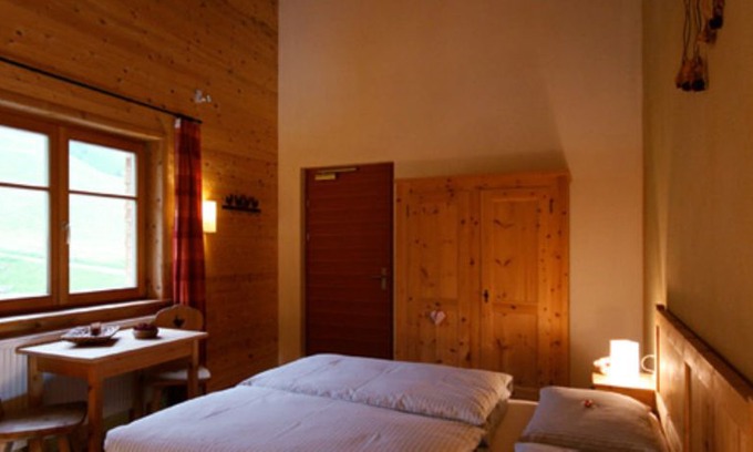Schroecken Apartment | Villa Natur ... live a different kind of comfort apartment for 2 to 18 people