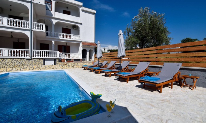 Crno Apartment | Villa Natura One Bedroom Apartment