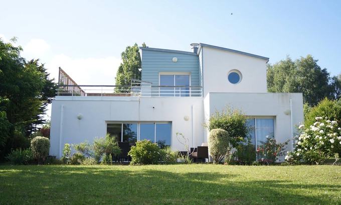 Saint-Marc-sur-Mer House | Villa near Saint-Marc-sur-Mer and La Baule 3 minutes walk from the beaches
