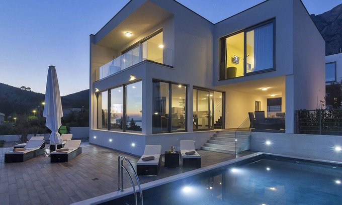 Veliko Brdo Villa | Villa Nera1 with pool