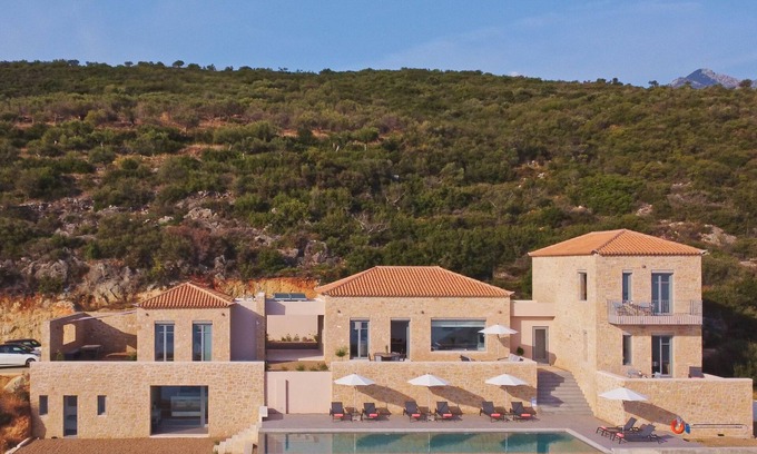 Lefktron Villa | Villa Nupadi