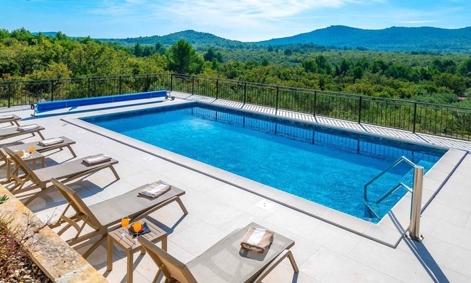 Vodice Villa | Villa Olivella with Heated Pool
