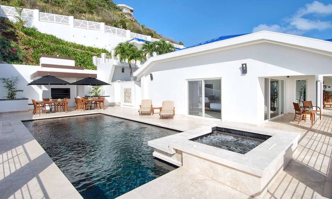 Oyster Pond Villa | Villa Paradiso (3/6 Rooms)