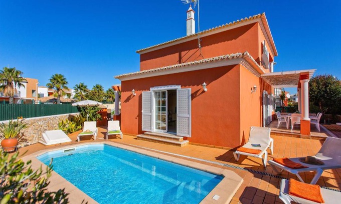 Pera Villa | Villa Pera by Villa Plus