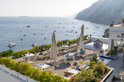 Arienzo House | Villa Pietra Santa