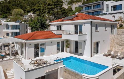 Bast House | Villa Prestige