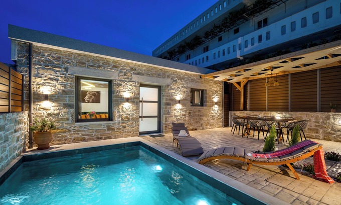 Kalamaki Villa | Villa Privilege