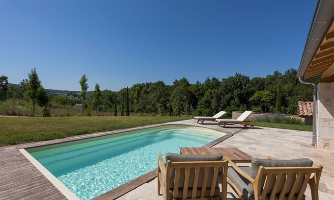Castelnau-de-Montmiral Villa | Villa Puycelsi Privilège - air-conditioning & heated swimming pool in the castle grounds - VII
