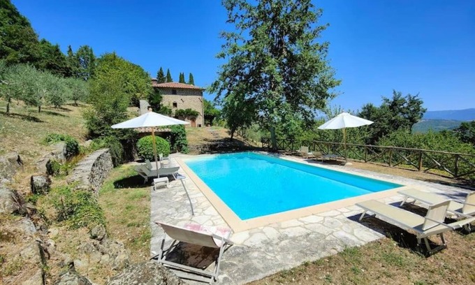 Caprese Michelangelo Villa | Villa Radicata