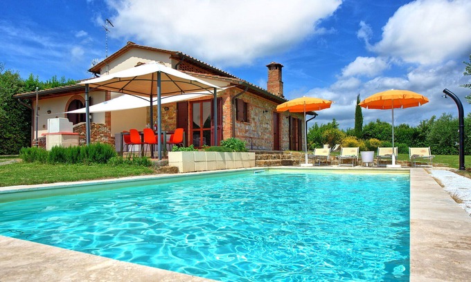 Gambassi Terme Villa | Villa Renina – Vacation villa with private pool in Gambassi Terme, Tuscany