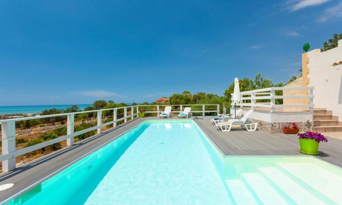 Donnalucata Villa | Villa Renzo