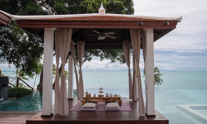 Bang Po Villa | Villa Riva