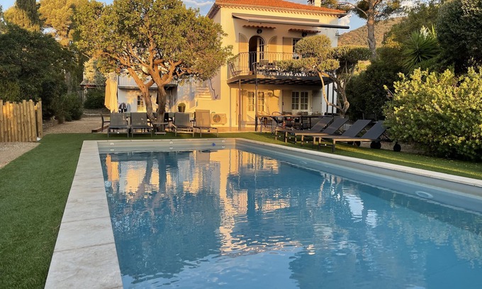 Cavalaire-sur-Mer Villa | Villa Riviera with heated pool and sea view in Cavalaire-sur-Mer