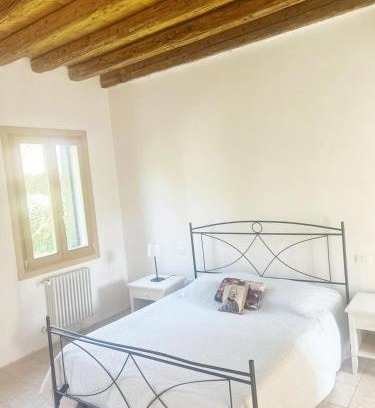 Giarre House | Villa Riviera Naviglio Venezia