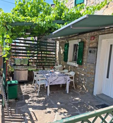 Koper Villa | Villa Rustica