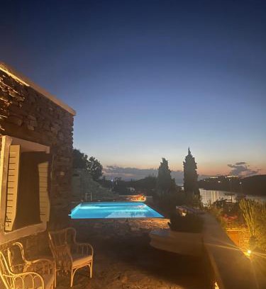 Vourkari Villa | Villa Sandros Vourkari