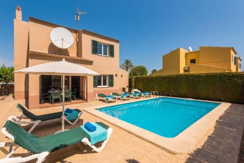 Cala en Blanes Villa | Villa Sans Bosch by Villa Plus