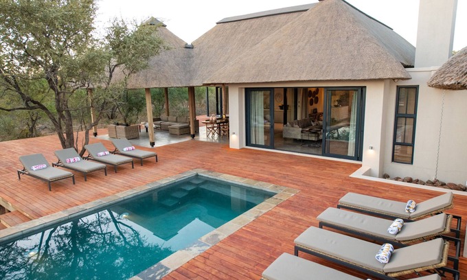 Hoedspruit Villa | Villa Scarabee: Wonderful luxury villa in the middle of nature