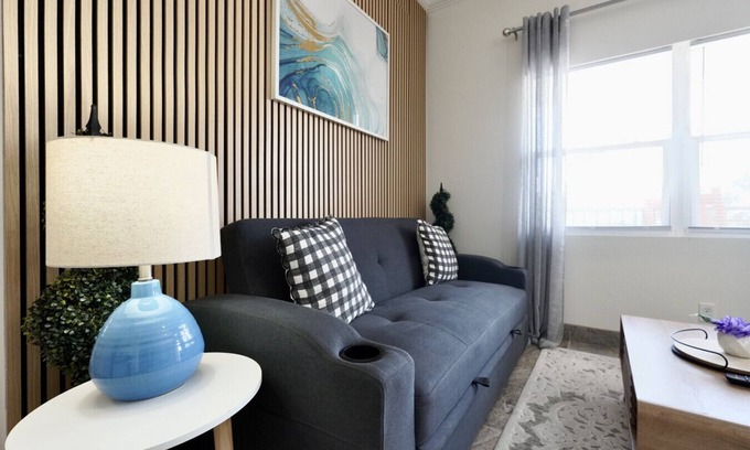 Crescent Beach Villa | Villa Serenō - 2BR Luxe-Hammocks & Beach Bliss