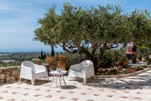 Favara Villa | Villa Simona con giardino