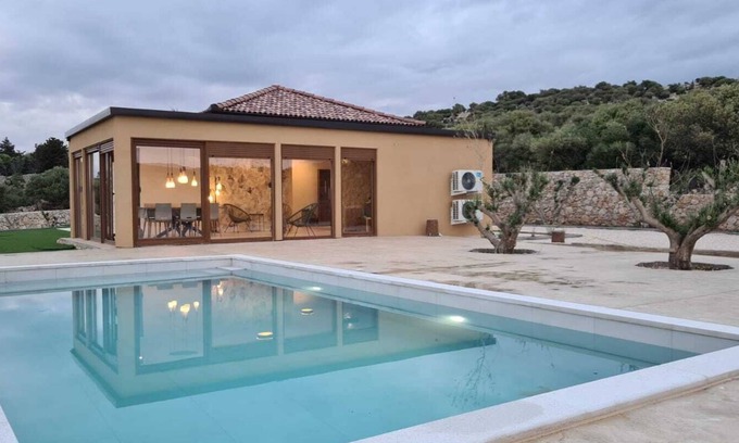 Jakisnica Villa | Villa SOL Insulam