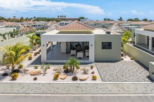 Marie Pampoen Villa | Villa Solana met privézwembad, Mambo Beach