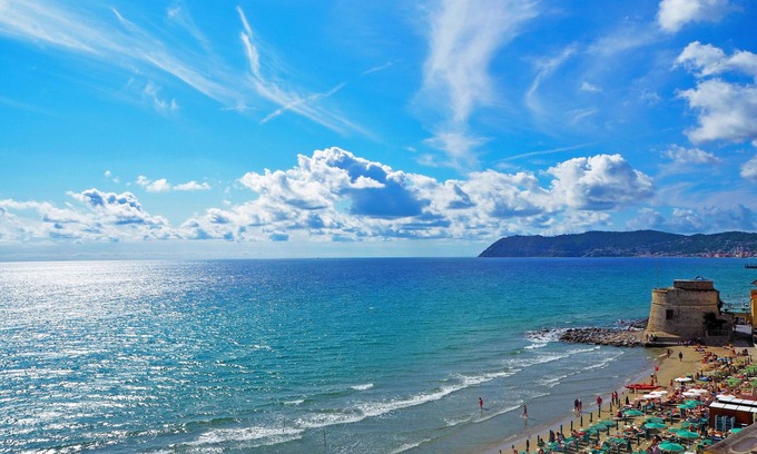 Cipressa House | Villa Sole Mare, Cipressa, Italy