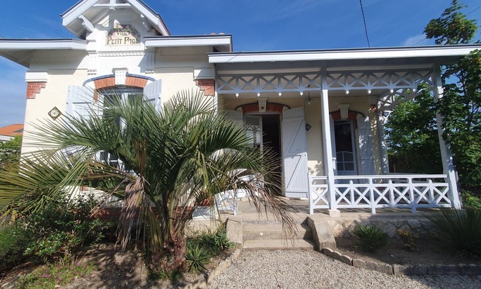 Soulac-sur-Mer Apartment | Villa Soulacaise À Soulac SUR MER - 3482