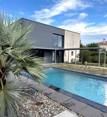 Saint-Simon Villa | Villa spacieuse avec piscine privée à Toulouse