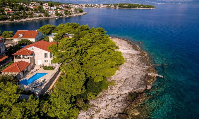 Selca Villa | Villa Sumartin Selca, stunning, luxurious frontline 7 bedrooms, amazing SV