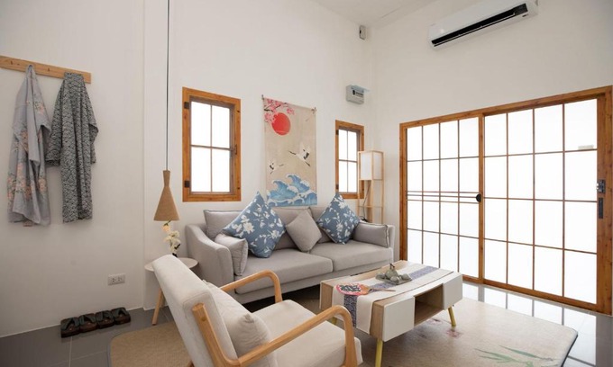 Thep Kasattri Villa | Villa Sunrise Garden A180