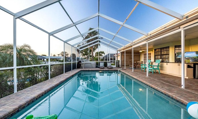 Pelican House | Villa Sunset Point, Cape Coral