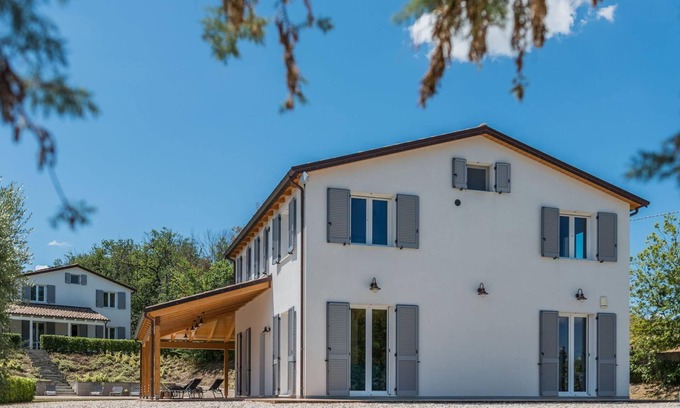 SantʼAngelo in Pontano Villa | Villa Teresa 16 - Eight Bedroom Villa, Sleeps 16