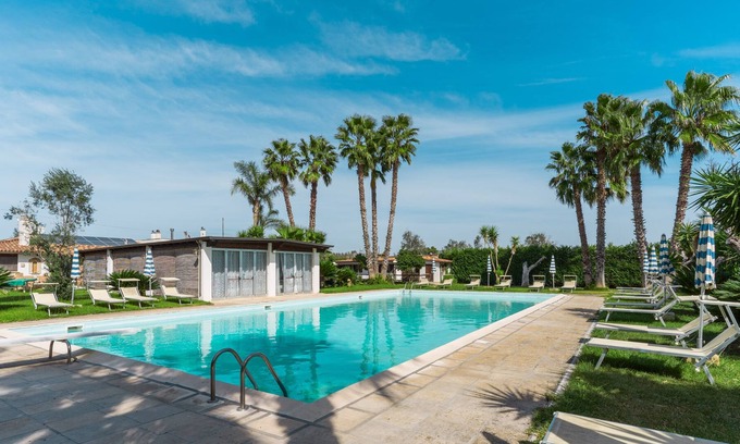 Casarano Villa | Villa Tenuta Lisa with Shared Pool, Shared Garden & A/C