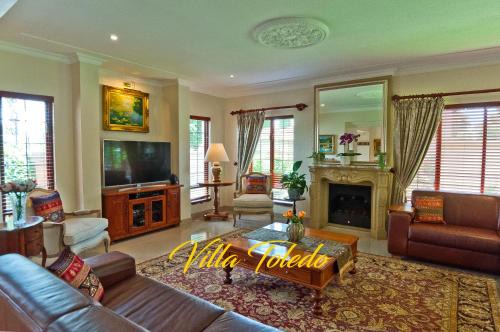 Faerie Glen Villa | Villa Toledo - Luxurious Mediterranean styled home