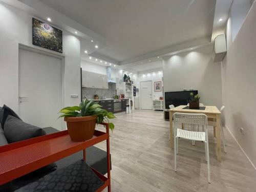 Monte Sacro Apartment | Villa Torlonia's apartment