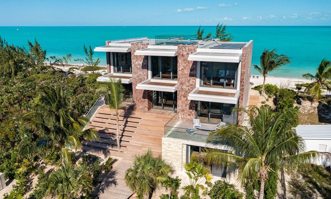 Long Bay Villa | Villa Umi