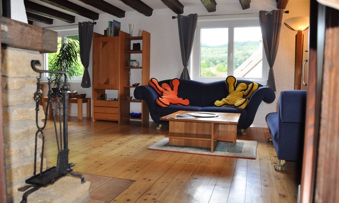 Barr Villa | Villa under the Linden tree