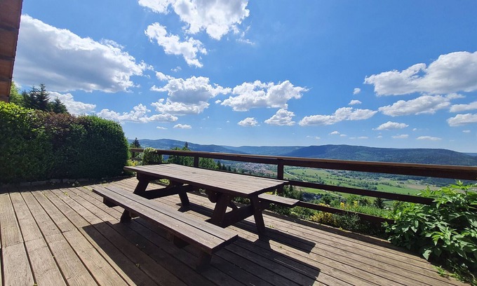 Vagney House | Villa Vagney, 8 bedrooms, 15 persons