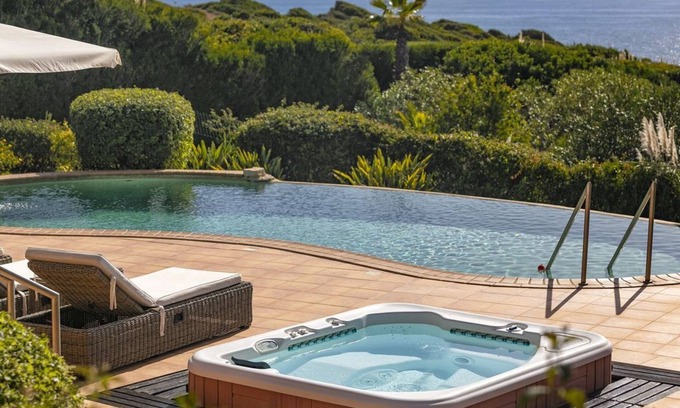 Mato Serrao Villa | Villa Vale de Lapa, amazing sea views, heated swimming pool, jacuzzi