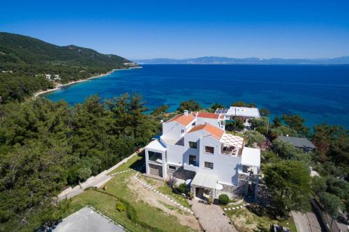 Thasos Town Apartment | Villa Victoria by La Scala Beach